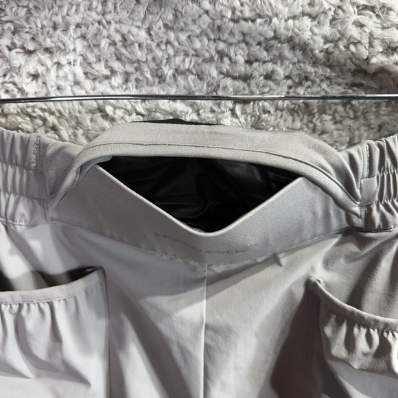 Under Armour x United Arrows Mens Nylon Tech Shorts Gray Size M NWT Rare Collab - Picture 6 of 11